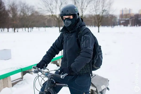 dviratininko žieminė apranga